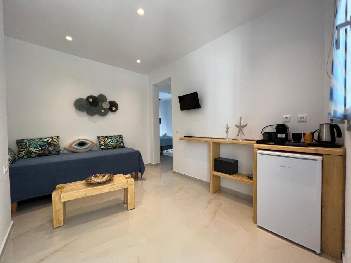 อเนมอสอพาร์ตเมนท์ Aparthotel ออร์นอส ภายนอก รูปภาพ